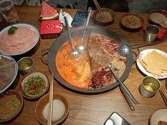 -萍姐火锅·公路夜市(武汉首店)