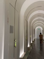 -AURAS璈然科技护肤中心