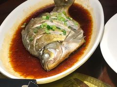 -亚哈饭店(梅园新村小区店)