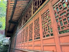 -峨眉山报国寺