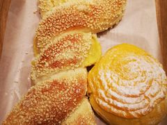 -奈雪的茶(亨特国际广场店)