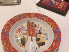 -晶荷轩(香港迪士尼乐园酒店)