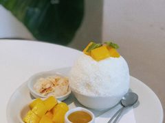芒果雪冰-Cheevit Cheeva(Sirimangkalajarn)