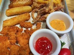 -菲滋意式休闲餐厅(北仑银泰城店)