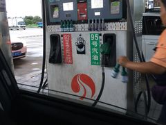 -中国石化东台服务区（沈阳方向）加油站