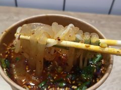 -侯志伟纯手工酸辣粉(荣民时代广场店)