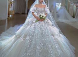 -艾米丽婚纱礼服