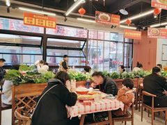 -洪霞餐馆·川菜·鲜货现炒(两江春城店)