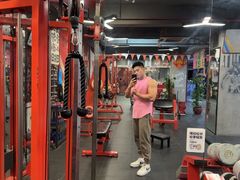 -KingBull私教健身&格斗订制(龙井商业中心店)