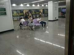 -同济大学(地铁站)