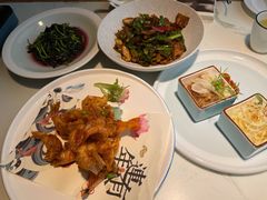 -姜君·千岛湖鱼头馆(浦东大道店)