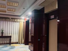 -东北大厦酒店(沈阳北站青年大街店)