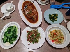 -艳阳天·非遗楚菜(武汉客厅店)