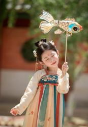 -朵颜化妆造型工作室(陆家嘴店)