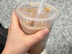-星巴克(上海虹桥站2A检票口)