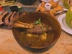 炖羊腿-Naughty Nuri’s Phuket