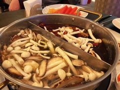 -斯普汇生蚝牛排馆(中骏世界城店)