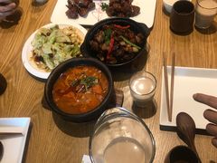 -峨嵋小镇·川菜(勒泰中心店)