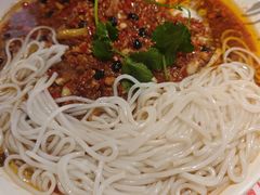 -老闵田螺馆·南昌市井菜·特色小吃(总店)