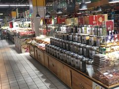 -家乐福(古北店)