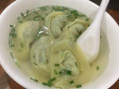 -潘国仙耳光馄饨(黄家阙路店)
