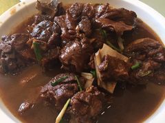 生焖羊肉-鸿运酒楼