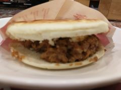 -秦香陕西食府(华贸天地店)