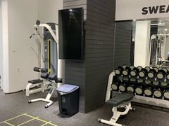 -汗水空间私教健身连锁(SM广场店)