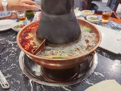 -楼外楼大刀肉传统火锅居(繁荣路店)