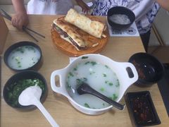 -金诚张妈妈羊汤·驴肉火烧(旧宫佳和园店)