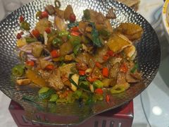 -鑫巴蜀小镇 · 水煮鱼专研店(玉桥店)