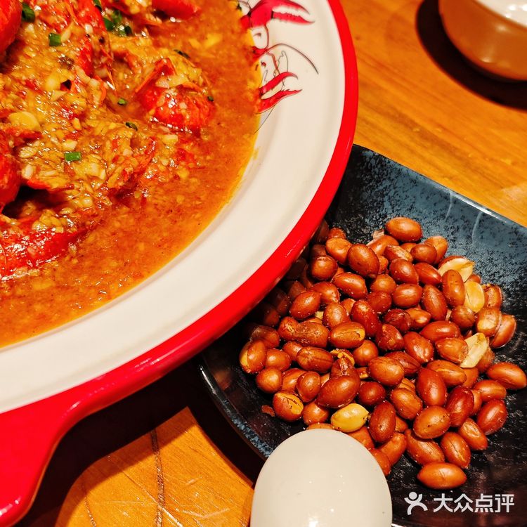 夏天的小龙虾我先冲了！