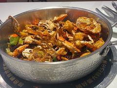 -七欣天香辣蟹火锅(闵行浦江欢乐颂店)