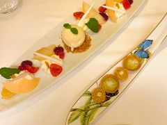 水煮桃子-Le Comptoir de Pierre Gagnaire