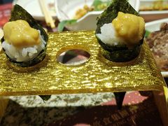 海膽手捲-御满屋日本料理