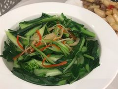-品泉餐厅·大盆鱼·走地鸡
