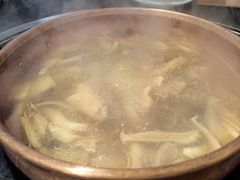 -阿山卓·野生菌火锅·纳西火塘烤肉