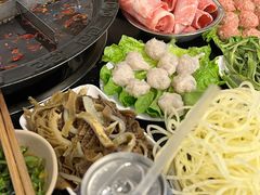 -邓莽子老火锅(中兴路总店)