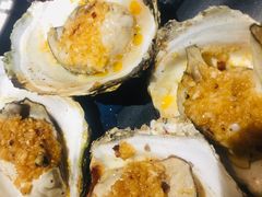-蚝美人·生蚝海鲜烧烤(茶花园店)