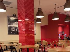 -城市大道红炉披萨烘焙坊