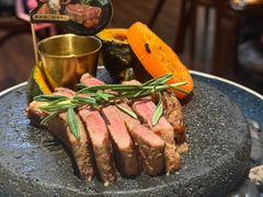 火焰澳洲谷饲西冷牛扒-秘密旅行Bonjour(黑金冠 江南西店)