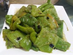 -天天向上素食餐厅(五台山店)
