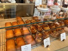 -VERIE BAKEHOUSE