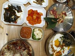 -青瓦餐厅·生鱼片·韩园烤肉(西塔店)