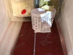 -红宝石·鲜奶小方·海派西点房(南翔店)