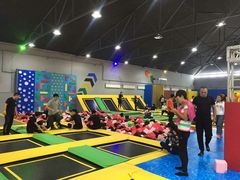 -Bounce Factory反弹工厂蹦床公园(群力店)
