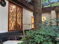 -浮何烤铺(桐梓林店)
