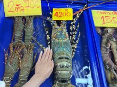 -兰坡海鲜市场