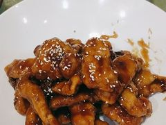 -桃子餐厅·天津菜(王顶堤总店)