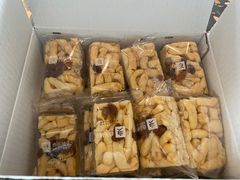 -良品铺子(万达广场店)